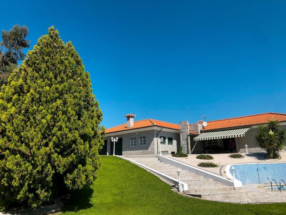 Maison Familiale De Caractere Avec Piscine Padronelo Kültér fotó