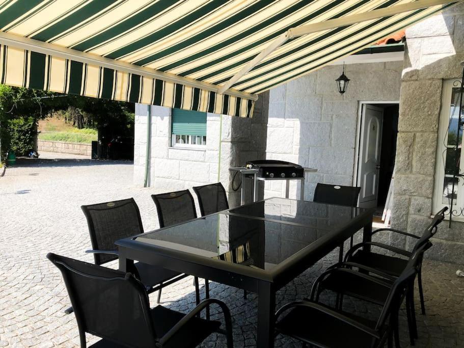 Maison Familiale De Caractere Avec Piscine Padronelo Kültér fotó